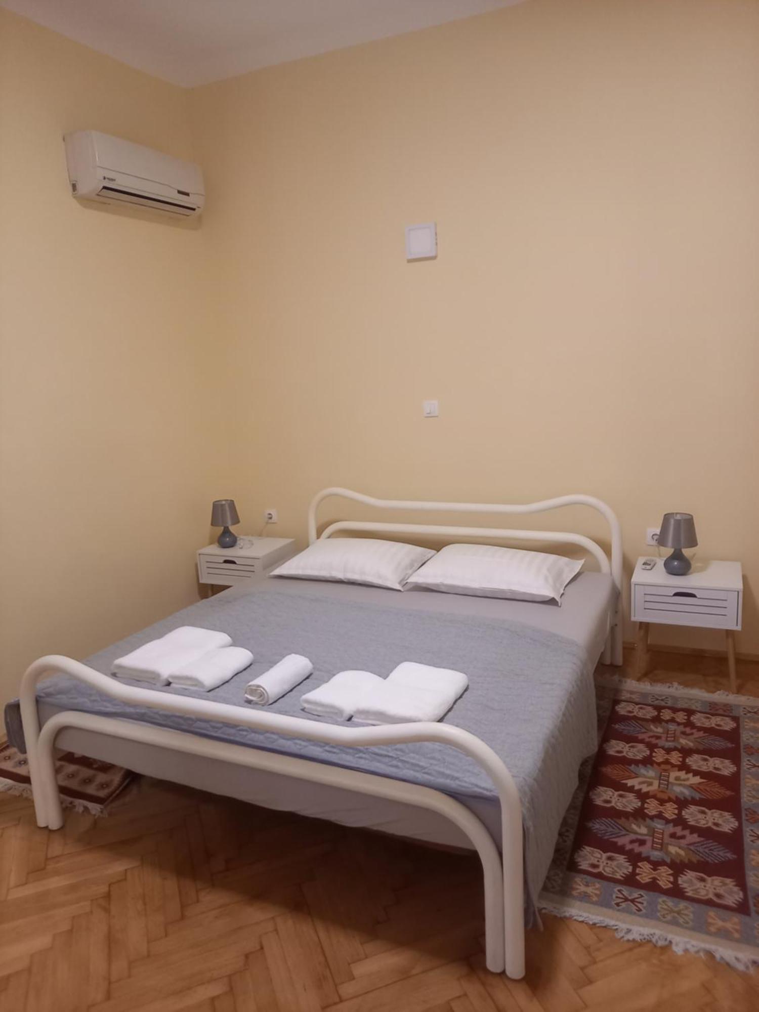 Oskar Amphitheater Apartments And Rooms With Free Parking Пула Номер фото